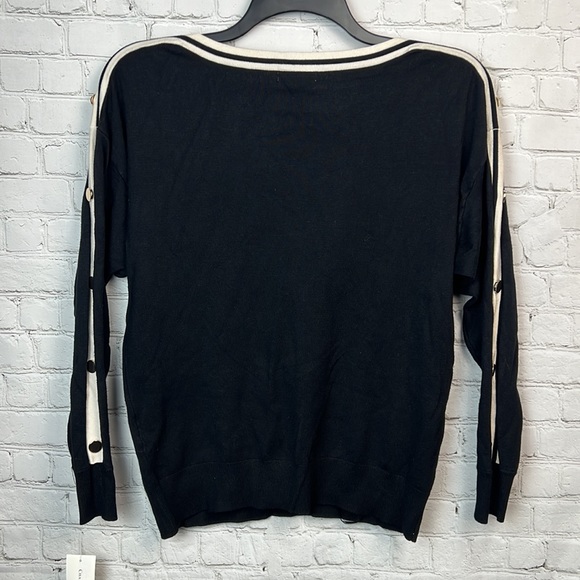 Charter Club Black Boatneck Button Detail Sweater Size Medium - Picture 5 of 5